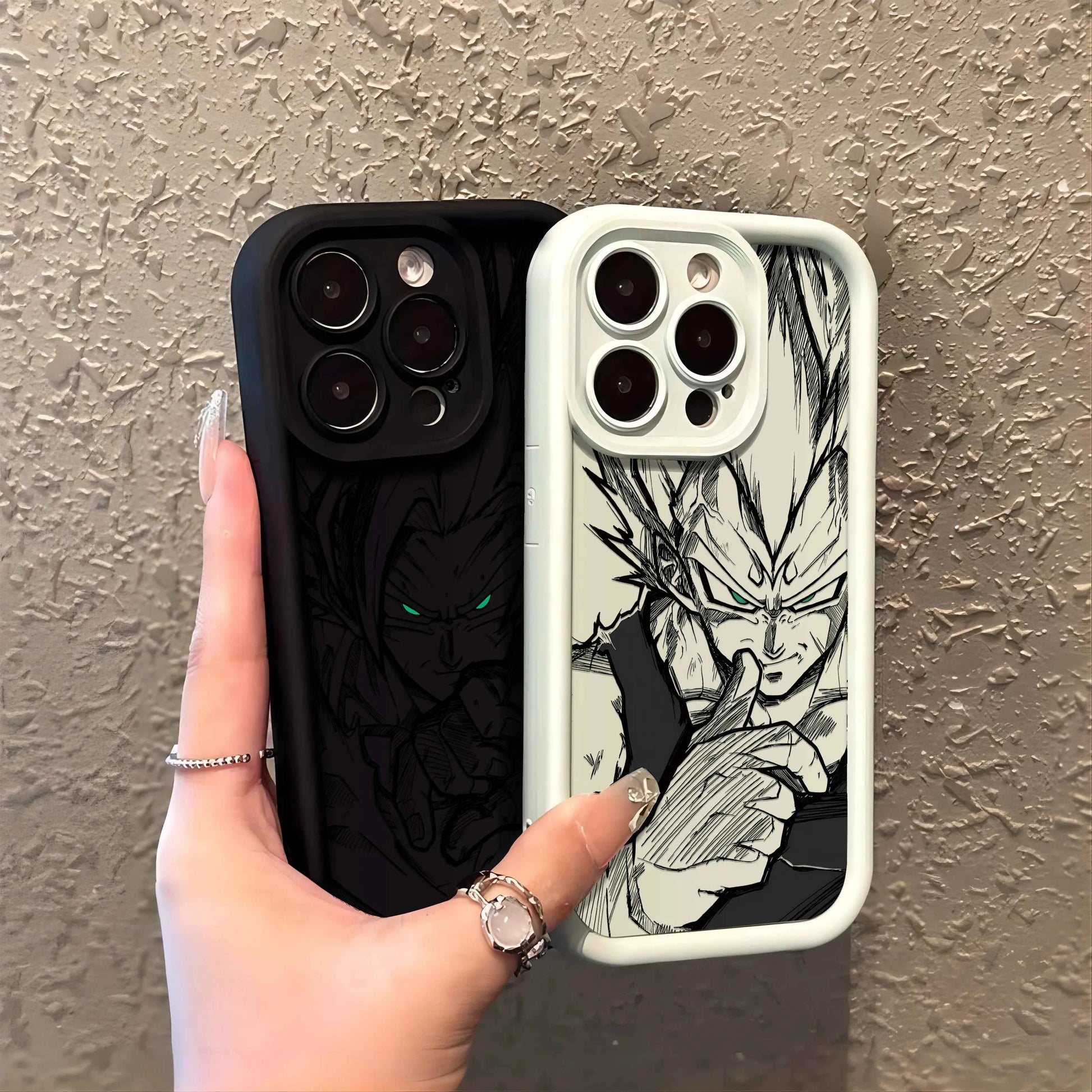 Coque Dragon Ball iPhone – Design Noir Stylé en TPU pour iPhone 16 à X – Protection Souple et Résistante