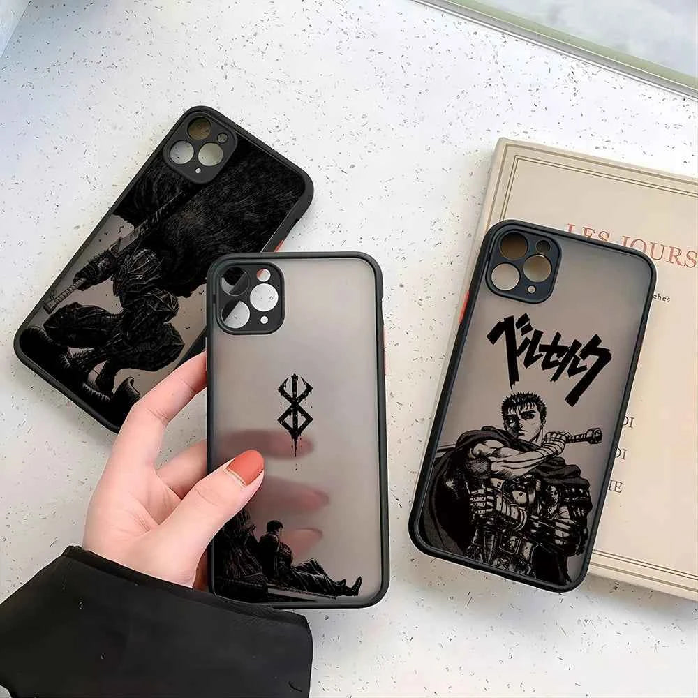 Coque Berserk iPhone 12 à 16 Pro Max – Finition Mat & Transparente